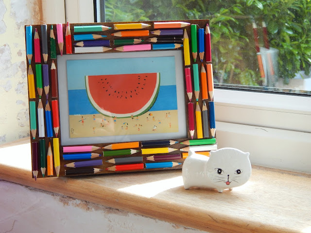 DIY Colouring Pencil Photo Frame