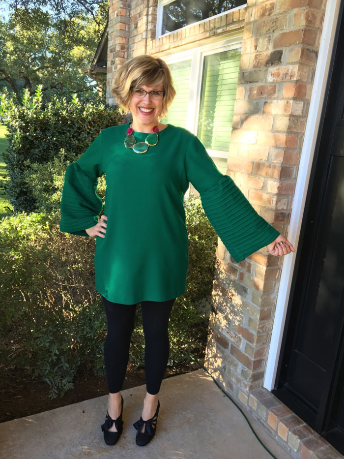 Thrifty Thursday - Christmas Bell (Sleeves)