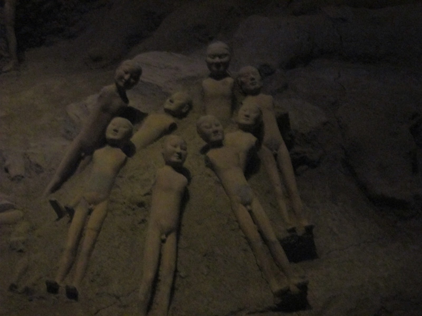 Aloha On My Mind: Aloha to Xi'an - Yangling Mausoleum (Han Dynasty Tombs)