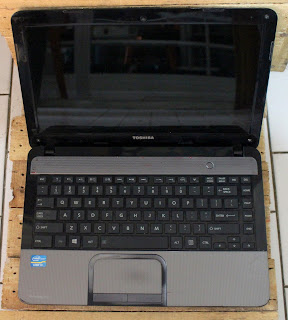 Laptop Toshiba L830 Core i3 - Bekas