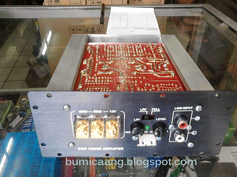 Kit Subwoofer Mobil Elektronika Bersama