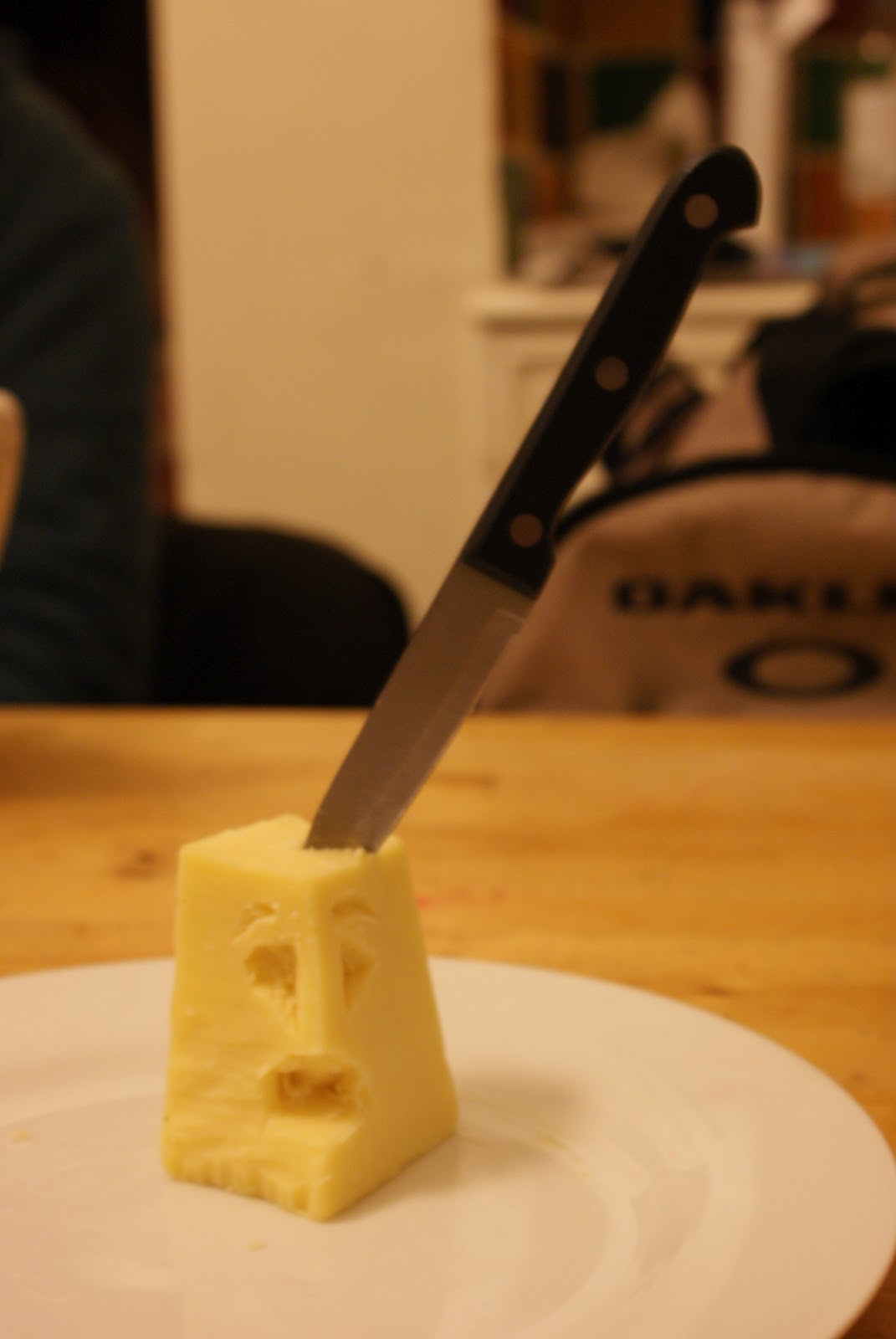 M D AINSWORTH Say cheese.... AND DIE!!!
