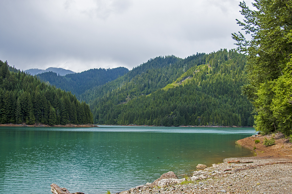 Photographing Oregon Blue River Reservoir