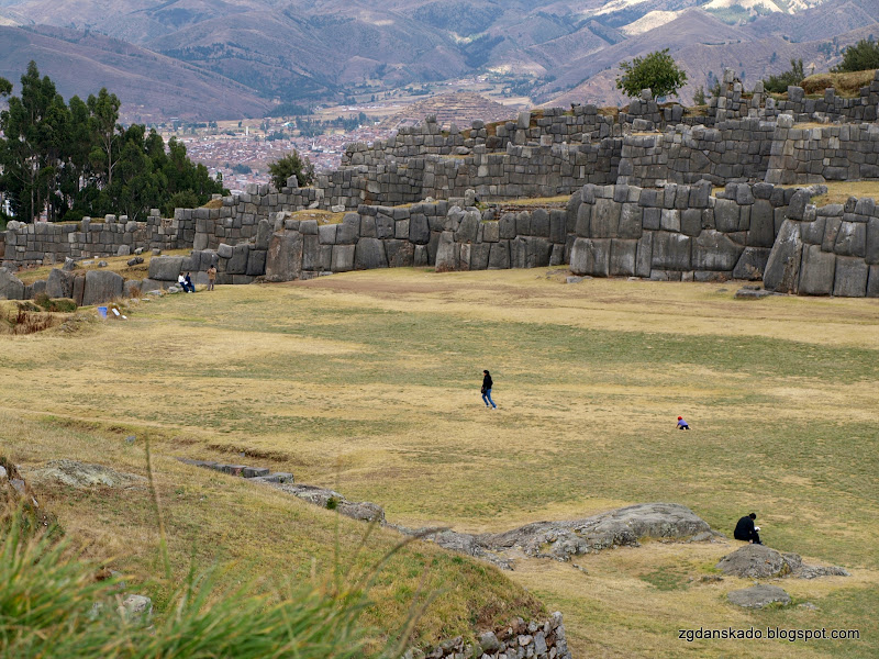 Sacsayhuamán