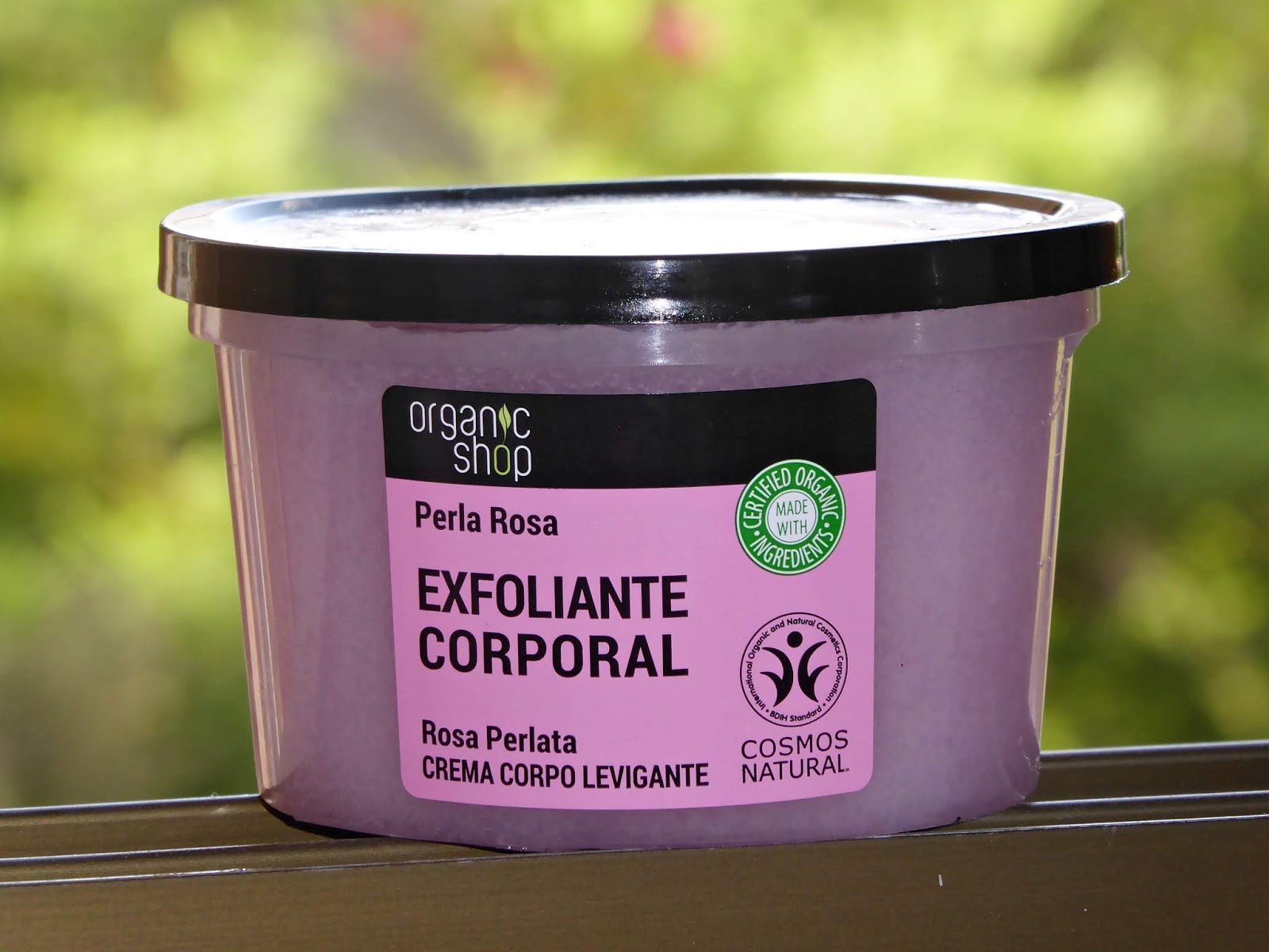 Exfoliante corporal de rosa orgánica y sal de Organic Shop, un low cost muy bueno