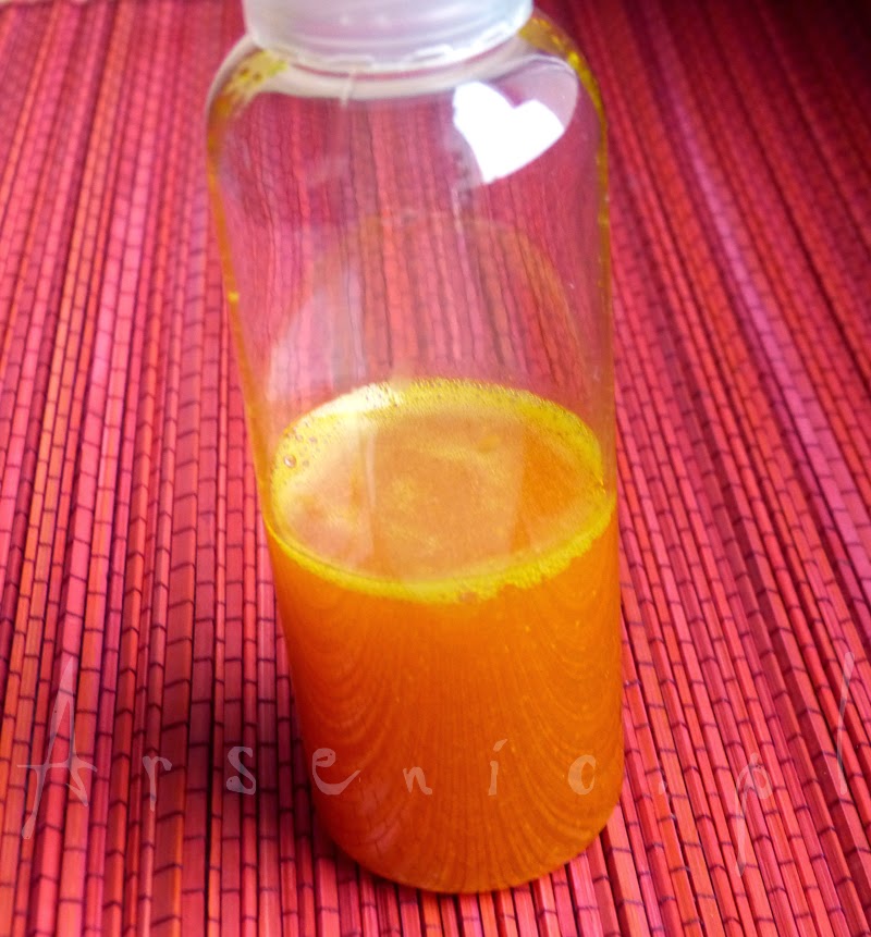 Pożegnanie z latem i przebarwieniami - przepis na marchewkowe serum z kwasami