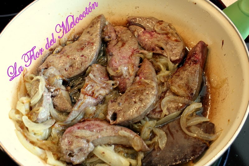 Hígado encebollado