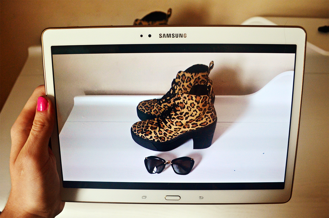 Samsung Galaxy Tab S Review // Midnight Rainbow // UK Fashion Blogger // Klaus Kobec Watch, samsung tablet review