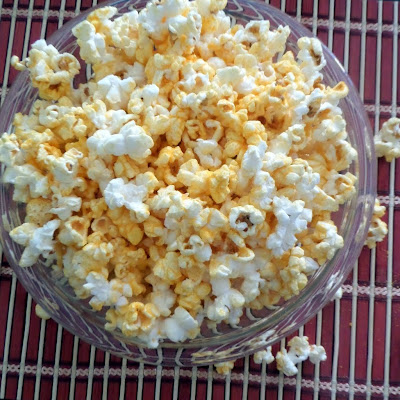 Easy Cheesy Popcorn:  A quick and simple snack idea