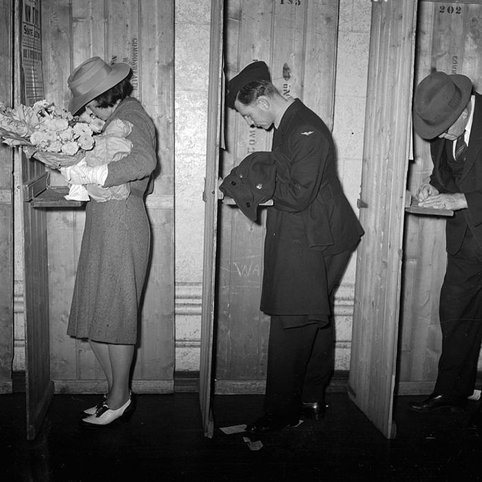 The Tunnel Wall Voter Guide from a Red Lady in a Blue State