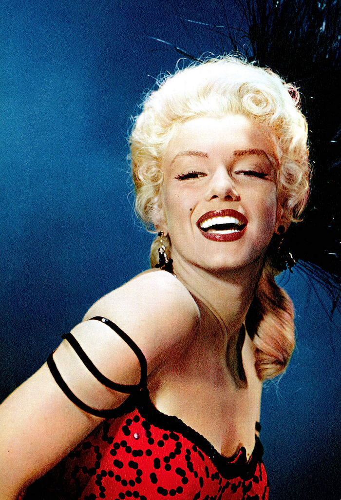 38 Rare Color Photos Of Smiling Marilyn Monroe That You May Have Never Seen Before ~ Vintage