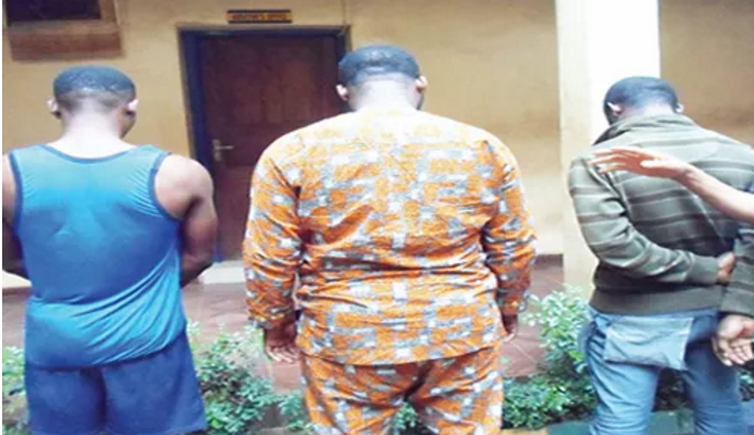 police officer strip girl abakaliki