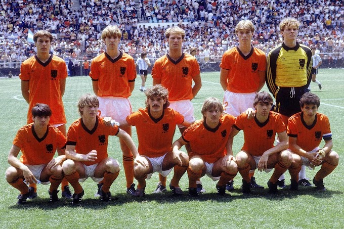 PAYS-BAS U20 1983.