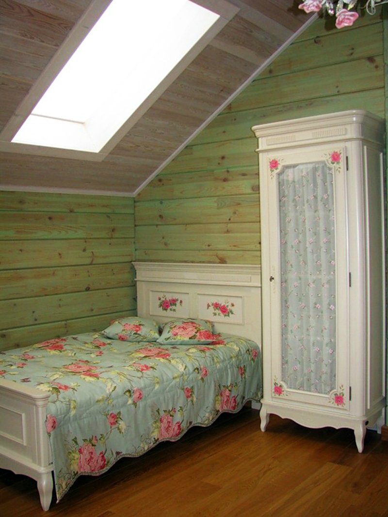 nevban Dekopaj Uygulanmış Romantik Yatak Odası