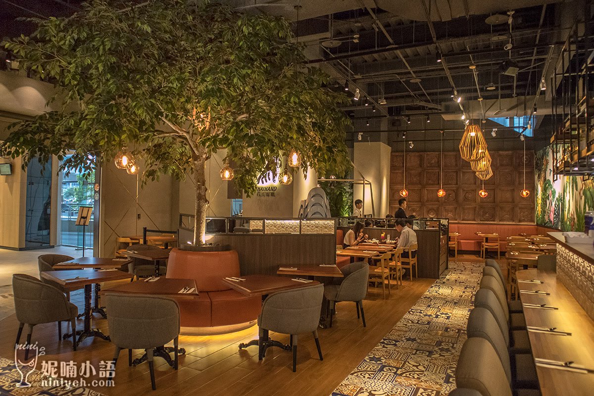 【台北南港】THAIHAND右手餐廳。新泰式風格膳食料理 【台北南港】THAIHAND右手餐廳。新泰式風格膳食料理