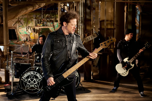 2013-01-06-newsted.jpg