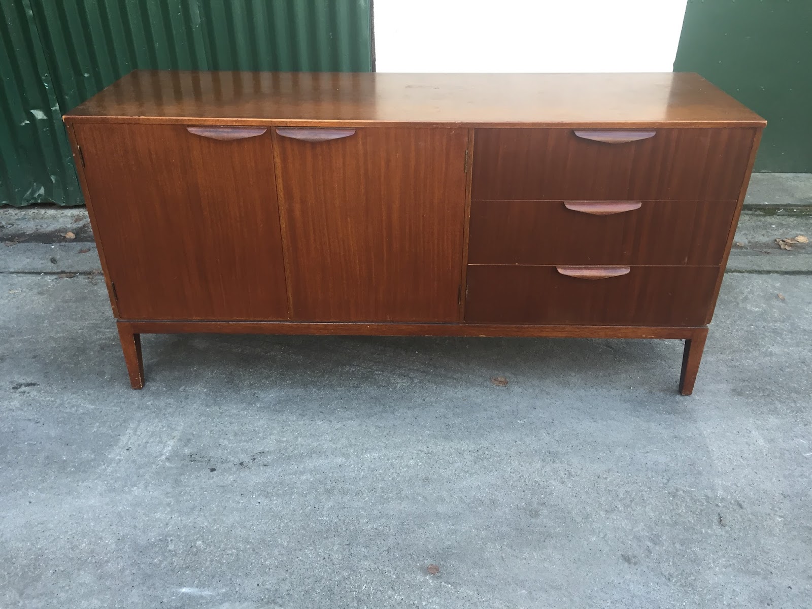 Vintage Furniture Ireland OCD Vintage Items for the February 25th