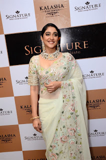 Actress Regina Cassandra Stills At Kalasha Jewels Signature Bridal Lounge Launch Actress Regina Cassandra Stills At Kalasha Jewels Signature Bridal Lounge Launch