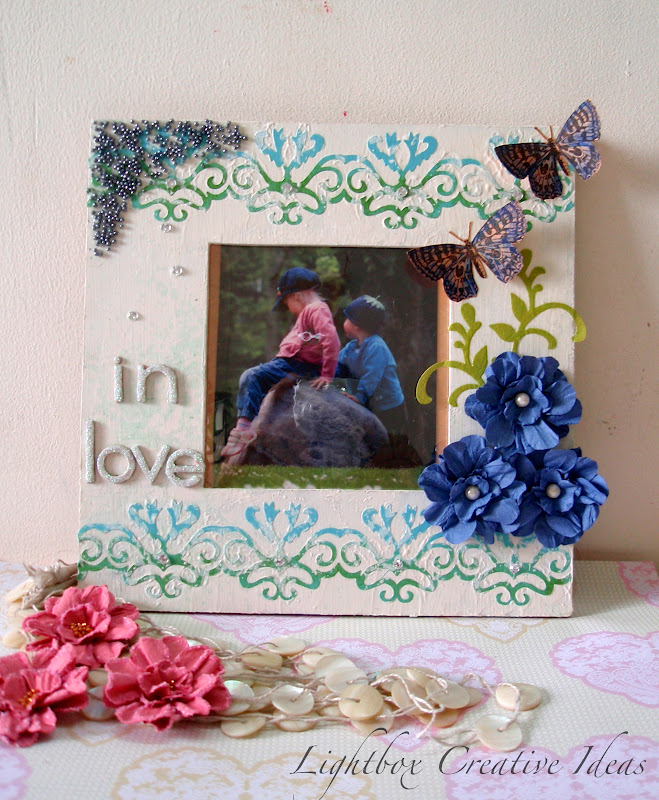 Lightbox creative Ideas: A Photo frame