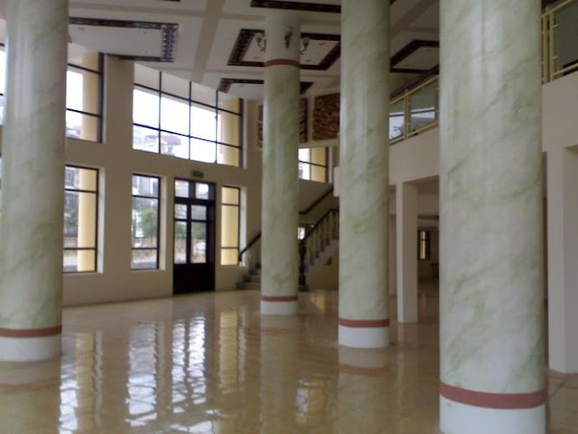 đá hoa cương cột tròn 2