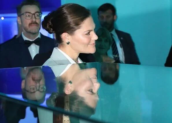 Crown Princess Victoria wore Rodebjer Anitalia blazer and trousers. Crown Princess wore diamond earrings and Gianvito Rossi pumps