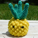 http://www.mypurposeinlifeisjoy.com/2017/05/25/crochet-pineapple/