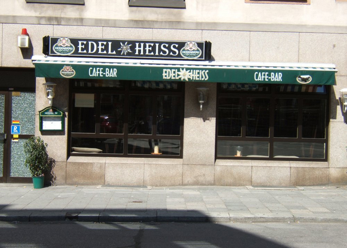 Edelheiss Gay Bar In Munich Germany Gay Clubs Gay Bars Europe