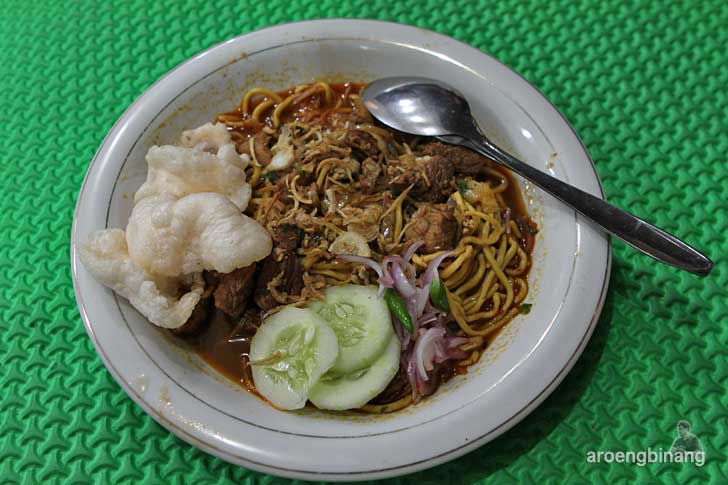 warong kupi dan mie aceh baroena bukittinggi