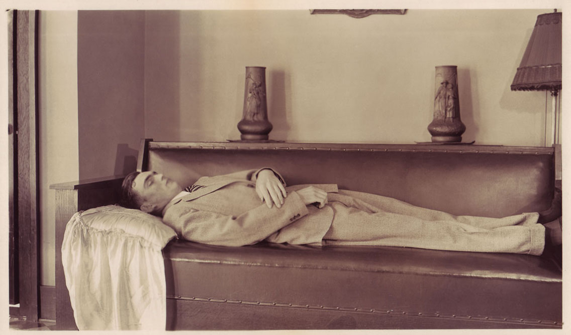 андрей миронов посмертное. усопшие люди живы. смерть родного человека. мертвые дети пост мортем. к чему снятся мёртвые родственники живыми.