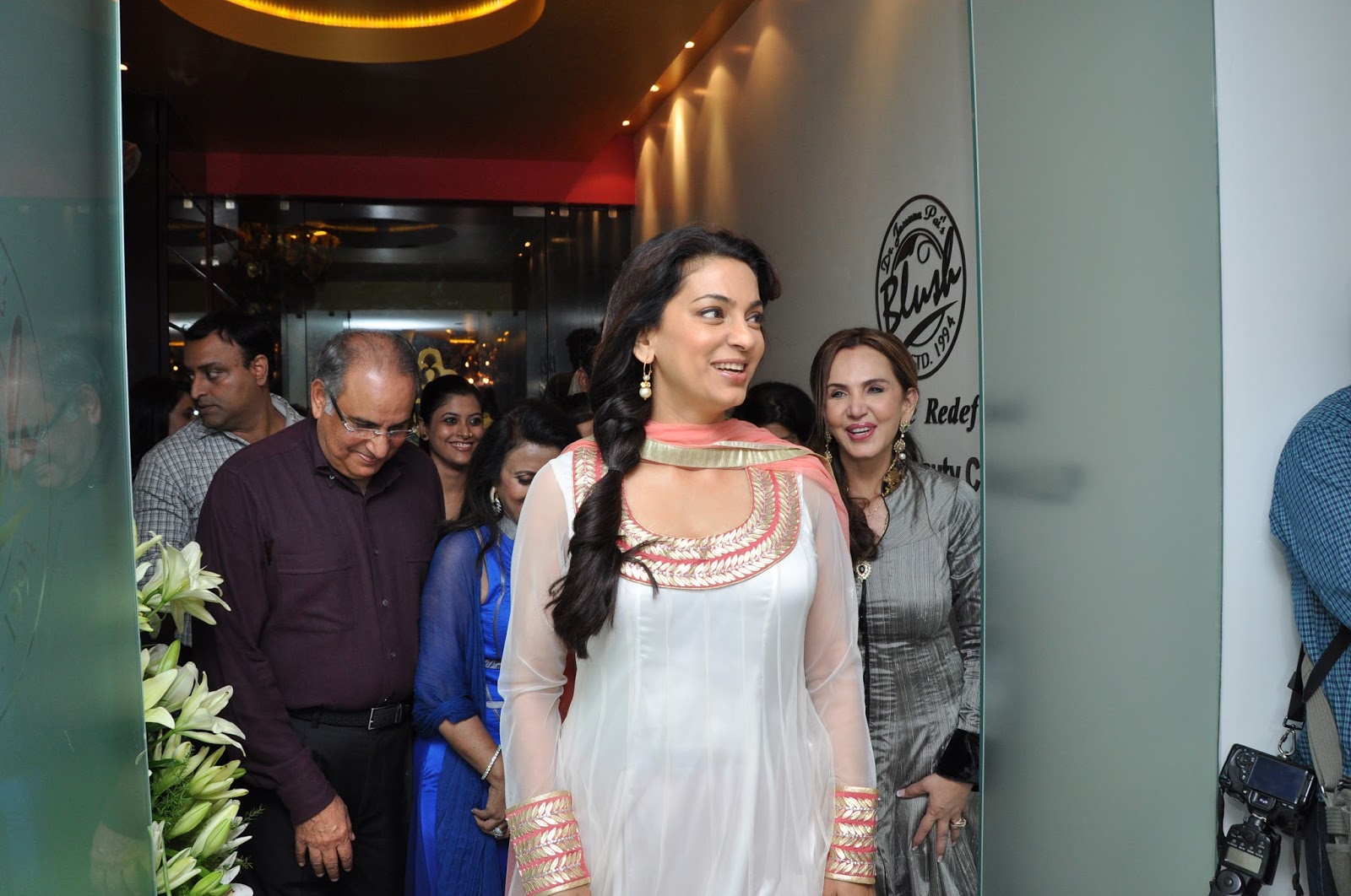 Dr Jamuna Pai S Blush Clinics Comes To New Delhi Make Up Beauty Fashion Niisiis, laisk olendid, nagu mina, suudavad paeaestet paeaesta. dr jamuna pai s blush clinics comes to