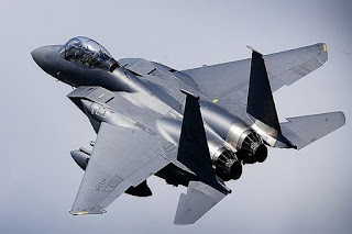 Jet Tempur F-15 