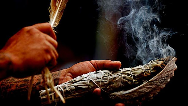 Sengaja Berselingkuh Agar Diceraikan Suami, Istri Seperti ini Diharamkan Mencium Bau Surga Sengaja Berselingkuh Agar Diceraikan Suami, Istri Seperti ini Diharamkan Mencium Bau Surga