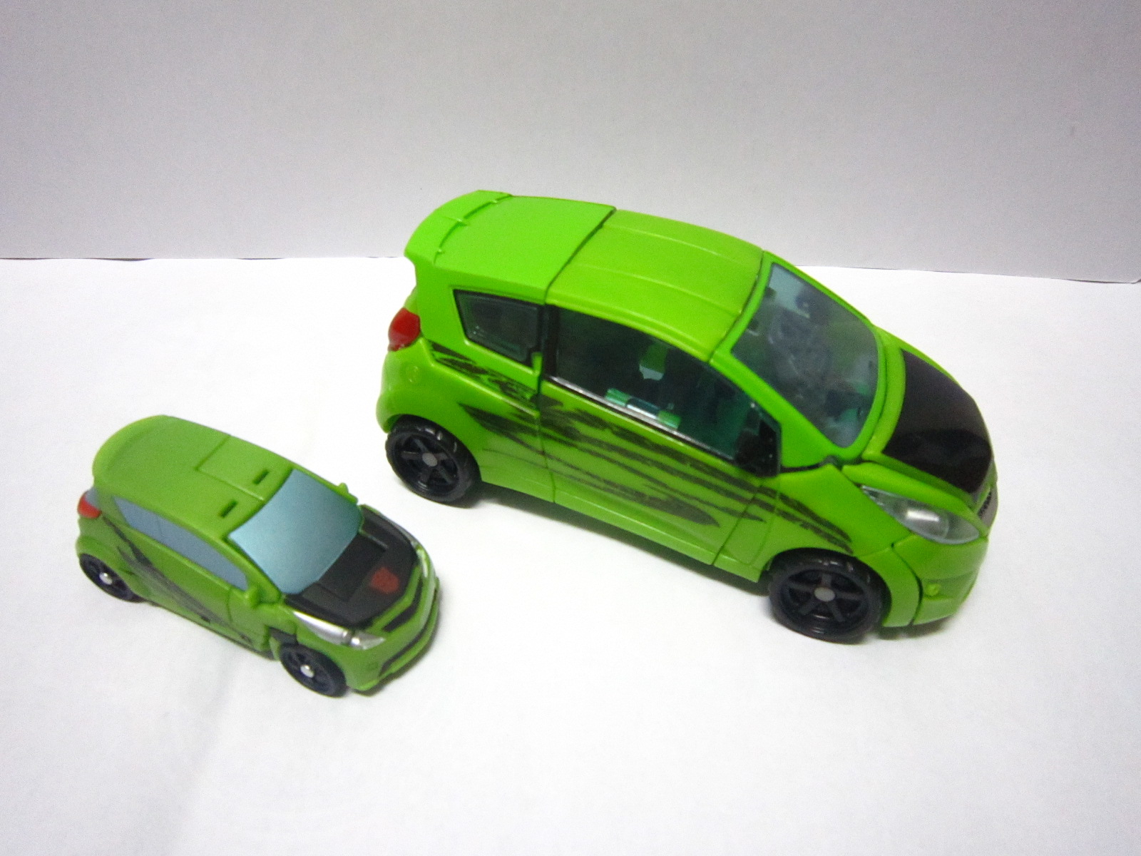 transformers toys skids mudflap