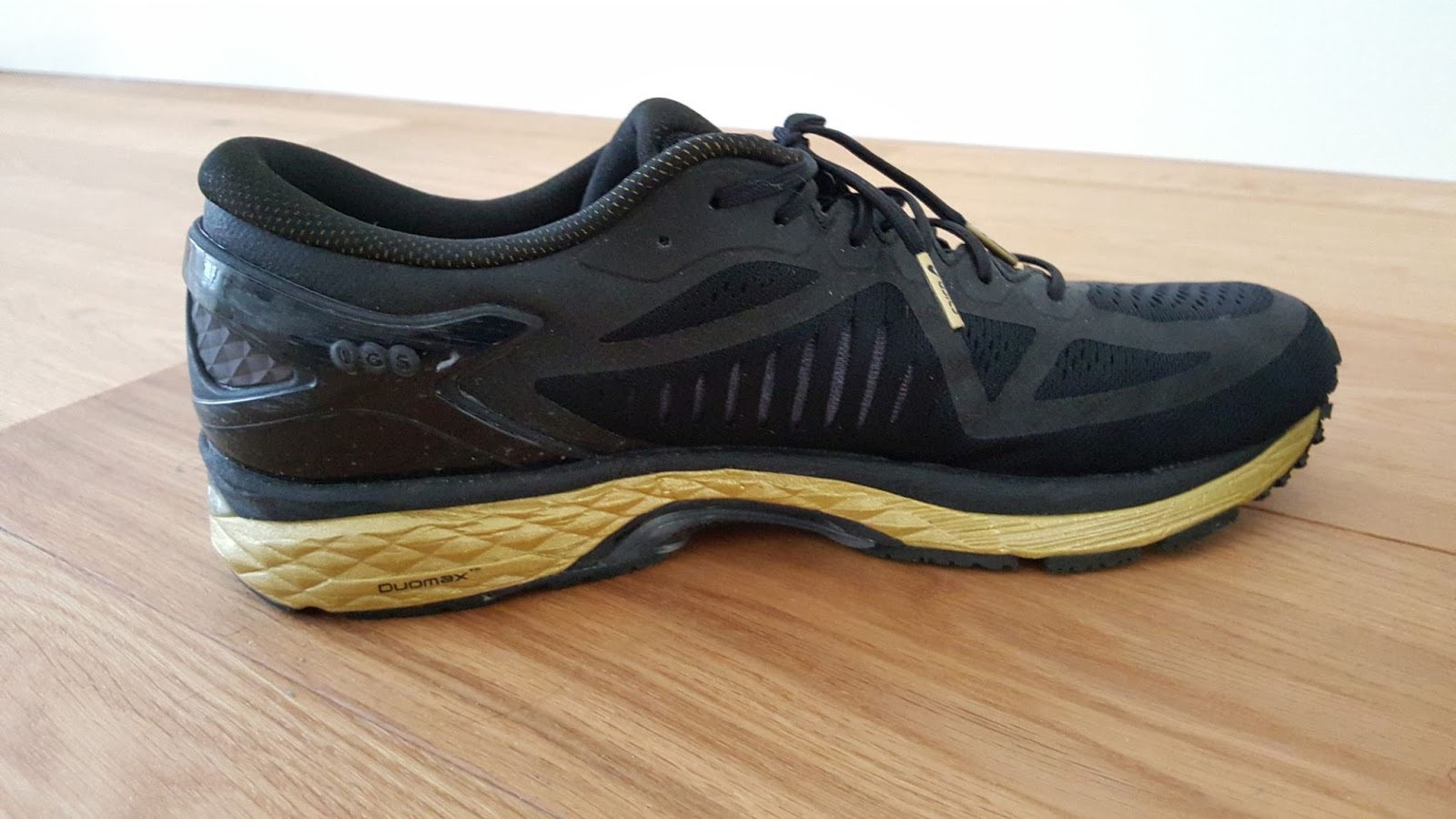 asics metarun mens brown