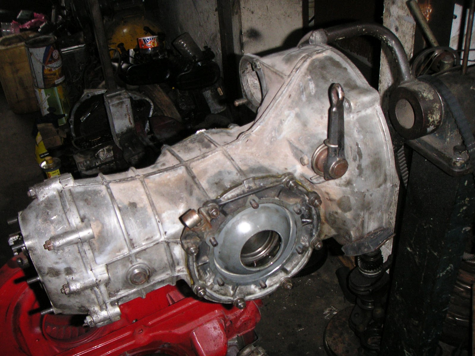 Volksworld Restoration volkswagen beetle gearbox overhaul works