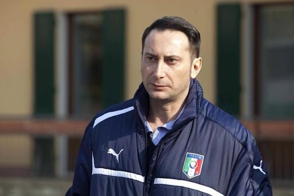 Oficial: Udinese, Iuliano segundo entrenador