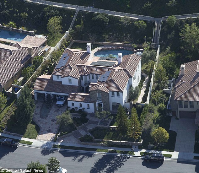 Kylie Jenner moves into her 2.7mil Calabasas home