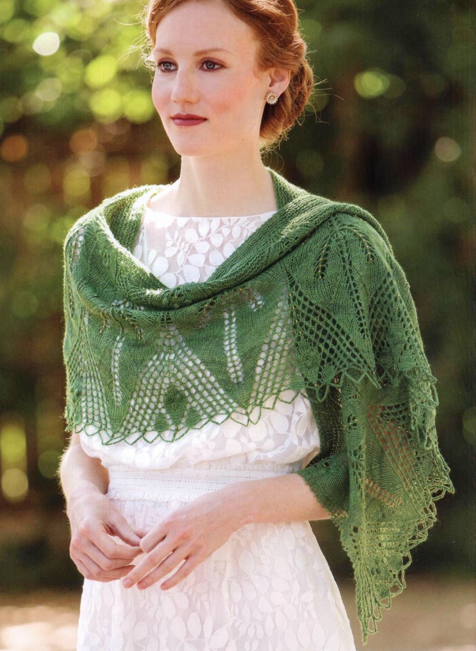 Винтажные шали андреа юрграу. Красивые вязаные палантины. Вог палантины. Палантин. Красивые вязаные палантины.