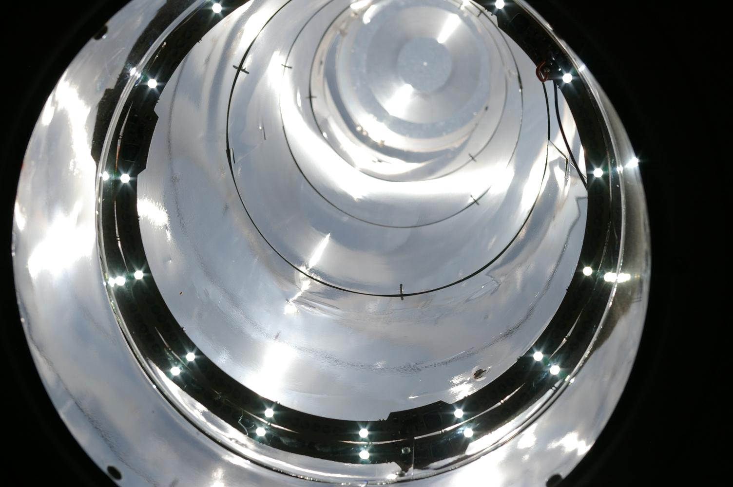 Luz Natural. Solatube: ANILLO DE LEDS Y LUZ NATURAL SEVILLA