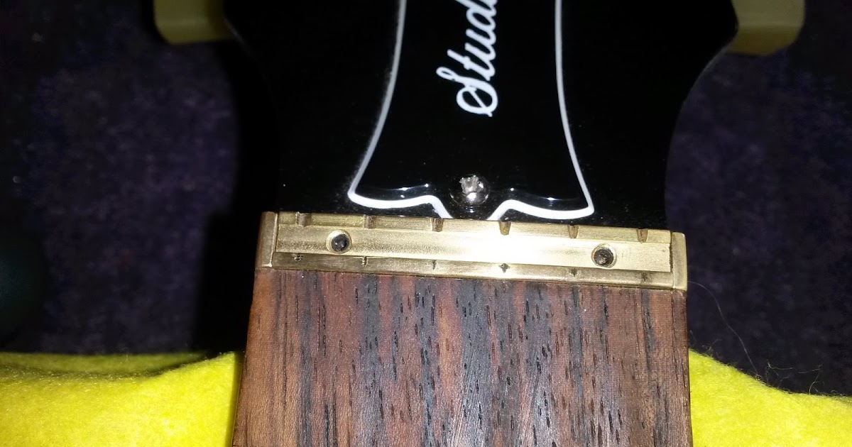Replacing a Gibson zero fret nut Replacing a Gibson zero fret nut