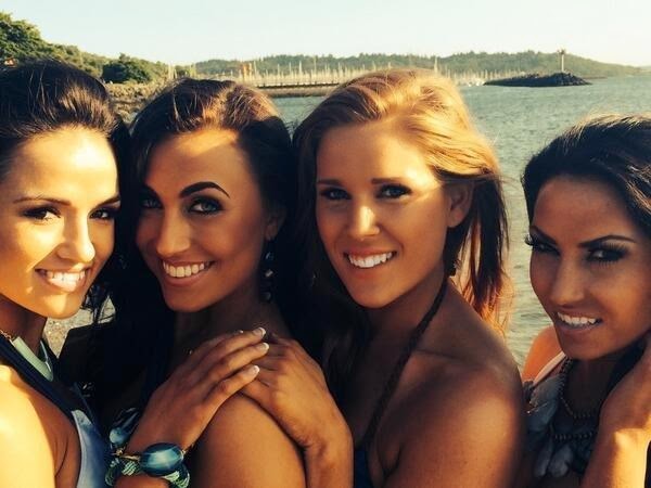 Pro Cheerleader Heaven: Behind the Scenes of the 2015 Seattle Seagals