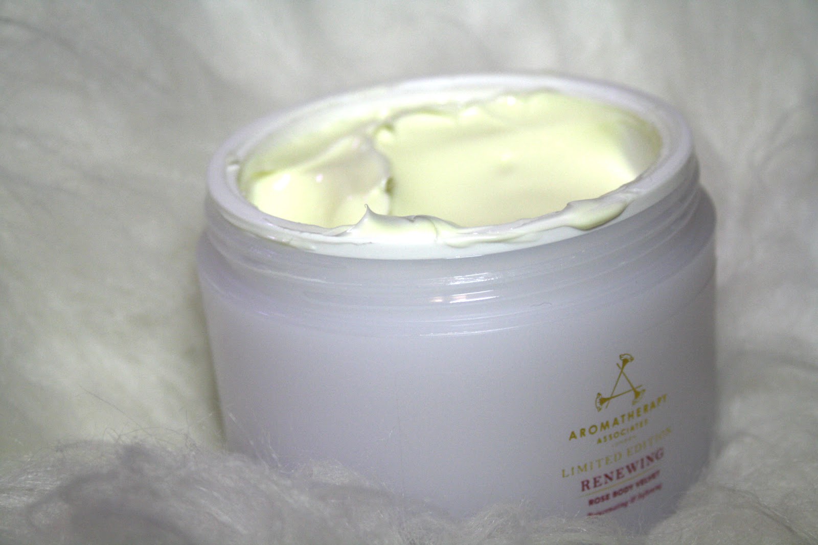 Beautyqueenuk A UK Beauty and Lifestyle Blog Aromatherapy Associates