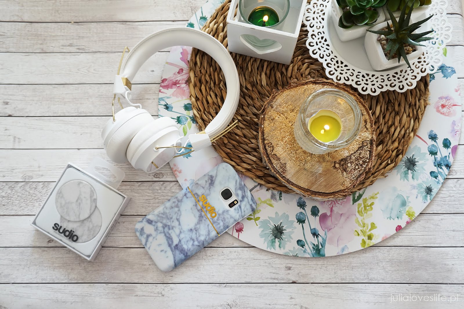 marmurkowy case na telefon