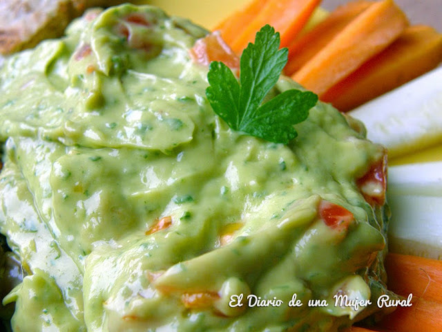 Salsa guacamole de aguacate y mango