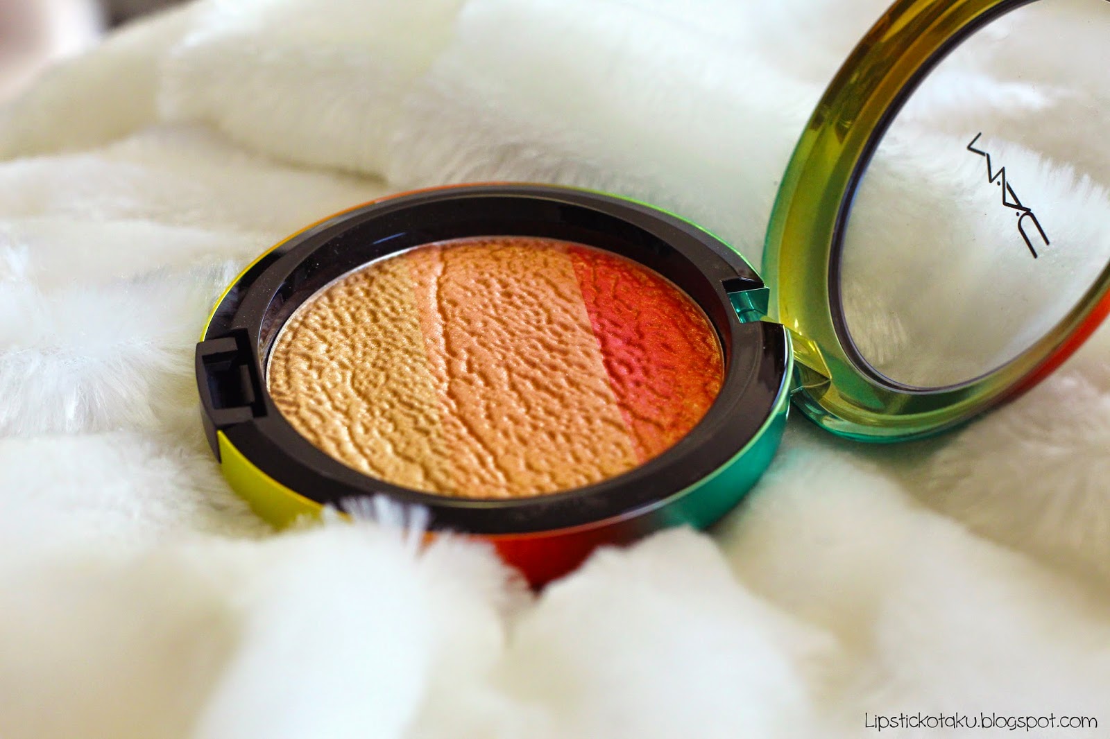 Review Wash & Dry Mac Highlight Powder Lipstick Otaku