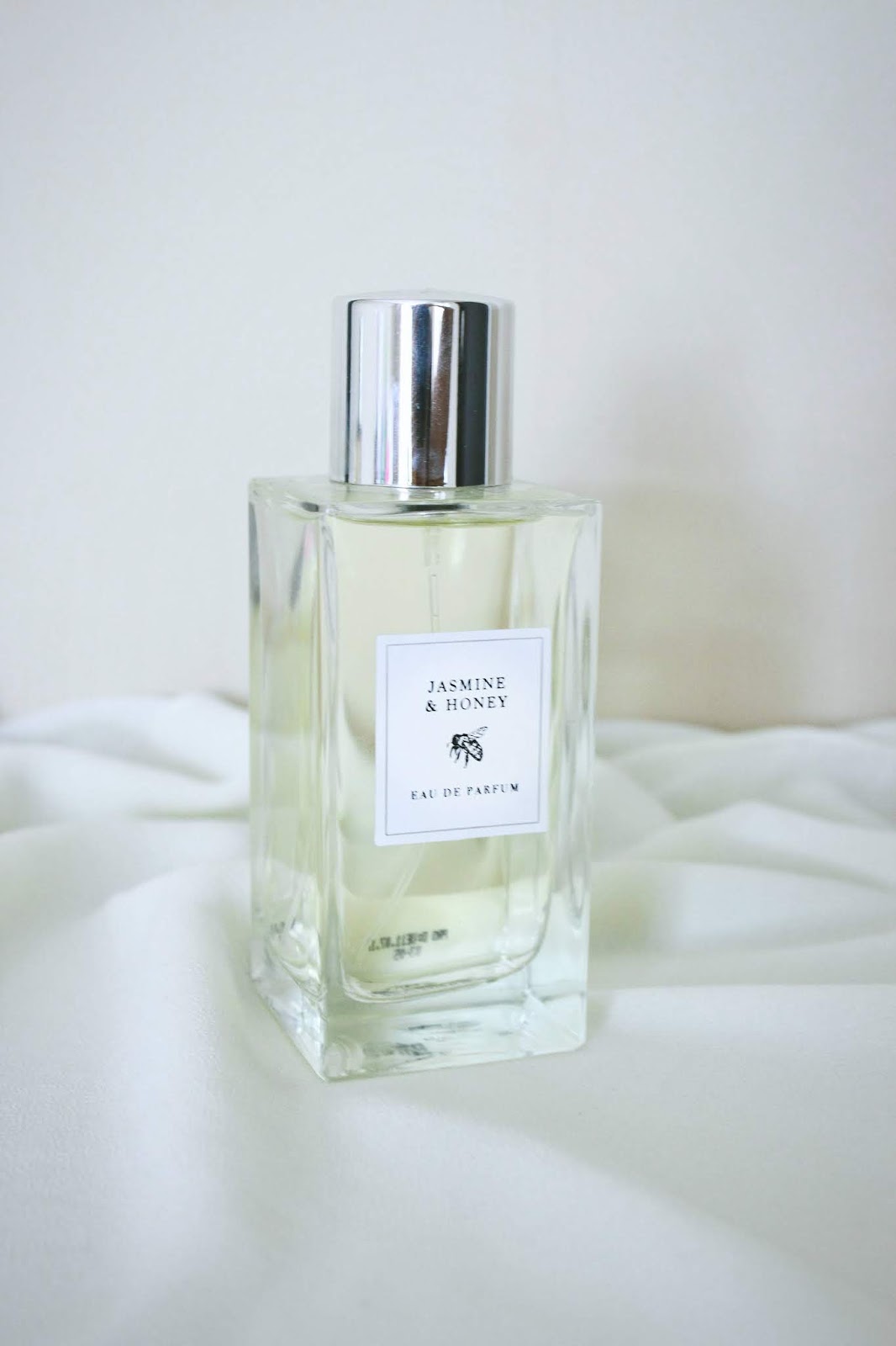 elegant perfume jasmine and honey