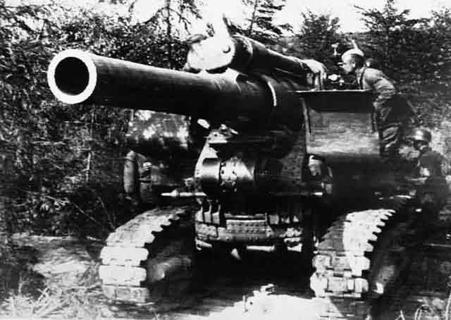 Soviet 203 mm howitzer M1931 15 September 1941 worldwartwo.filminspector.com