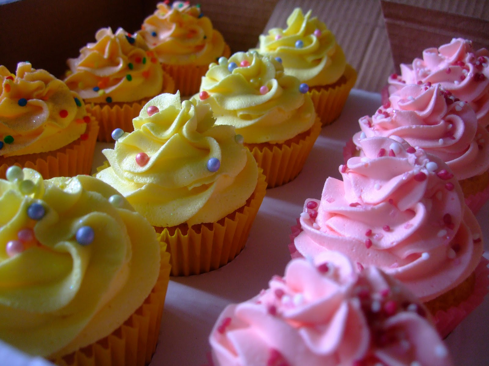 Colourful Cupcakes of Newbury Colourful Birthday Cupcakes
