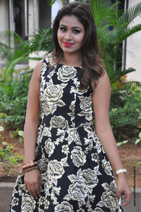 Manali Rathod in Howrah Bridge movie