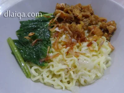 Mie Ayam Darurat ala Rika